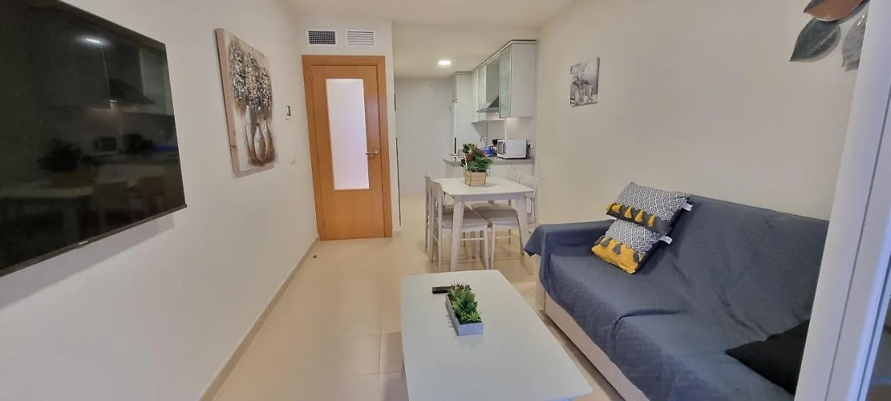 Paraiso de Vera Playa: Beachfront Apartment with Pool Views